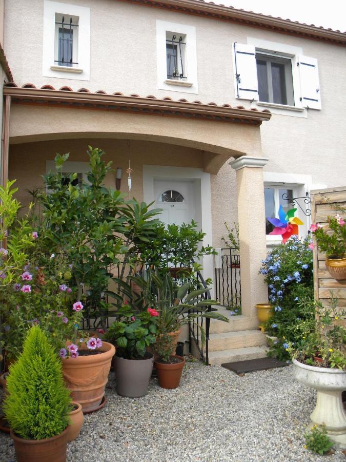 Bed and Breakfast Chez Patrick Roujan Экстерьер фото