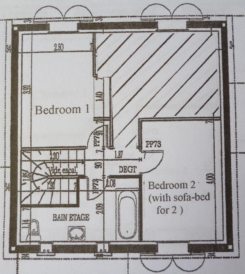 Bed and Breakfast Chez Patrick Roujan Экстерьер фото